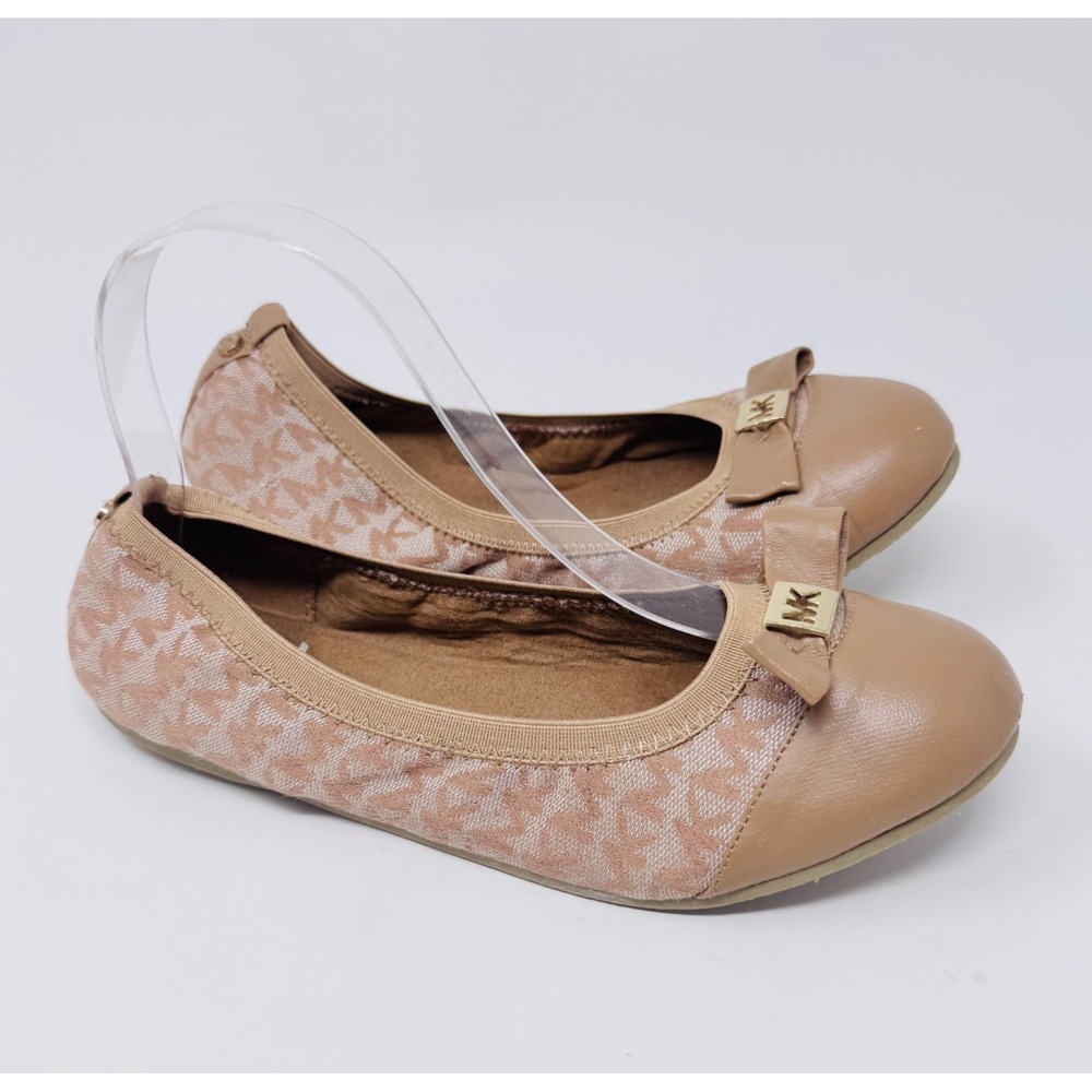 Michael Kors Flats Women's Size 4‎ Beige Logo Ballet Slip On Bow Shoes